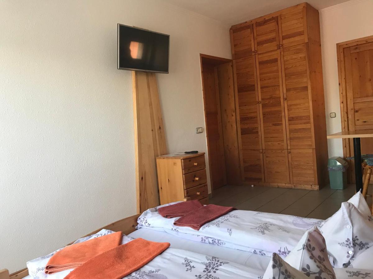 Apartman Nemeth ヘーヴィーズ エクステリア 写真