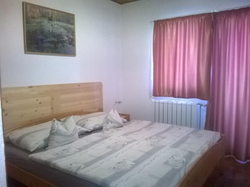 Apartman Nemeth ヘーヴィーズ エクステリア 写真