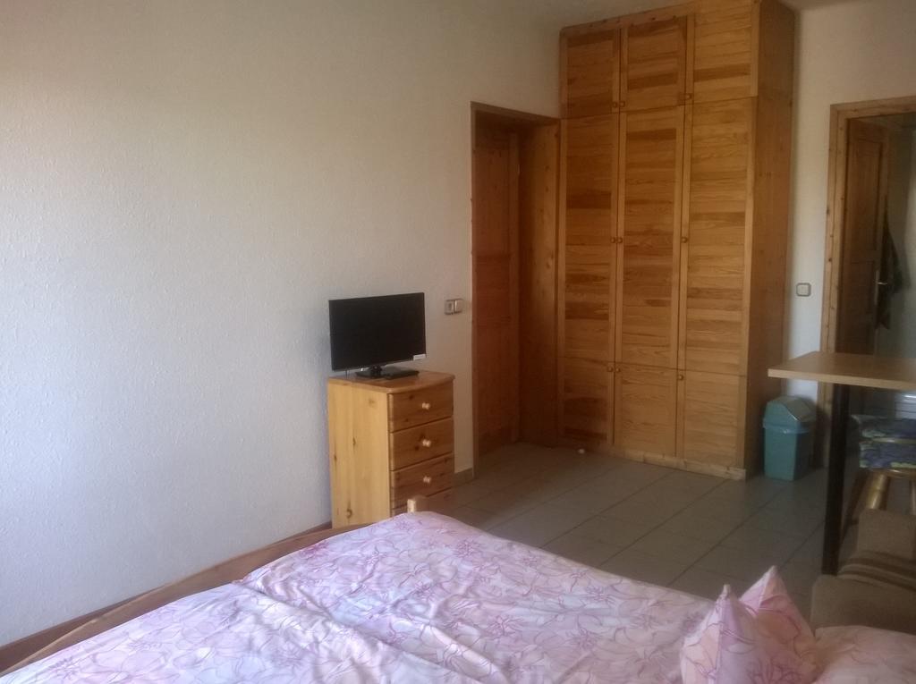 Apartman Nemeth ヘーヴィーズ エクステリア 写真