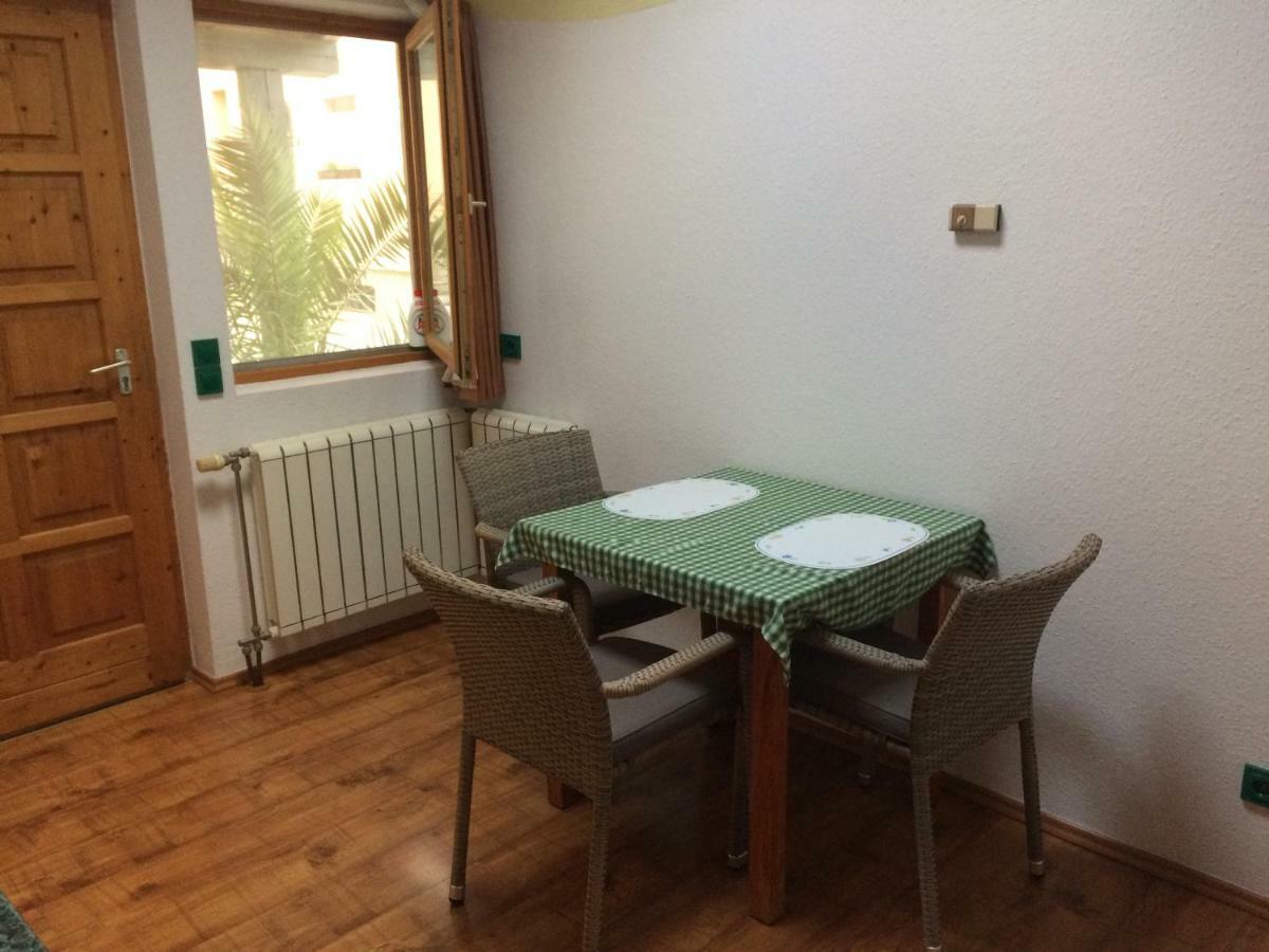 Apartman Nemeth ヘーヴィーズ エクステリア 写真